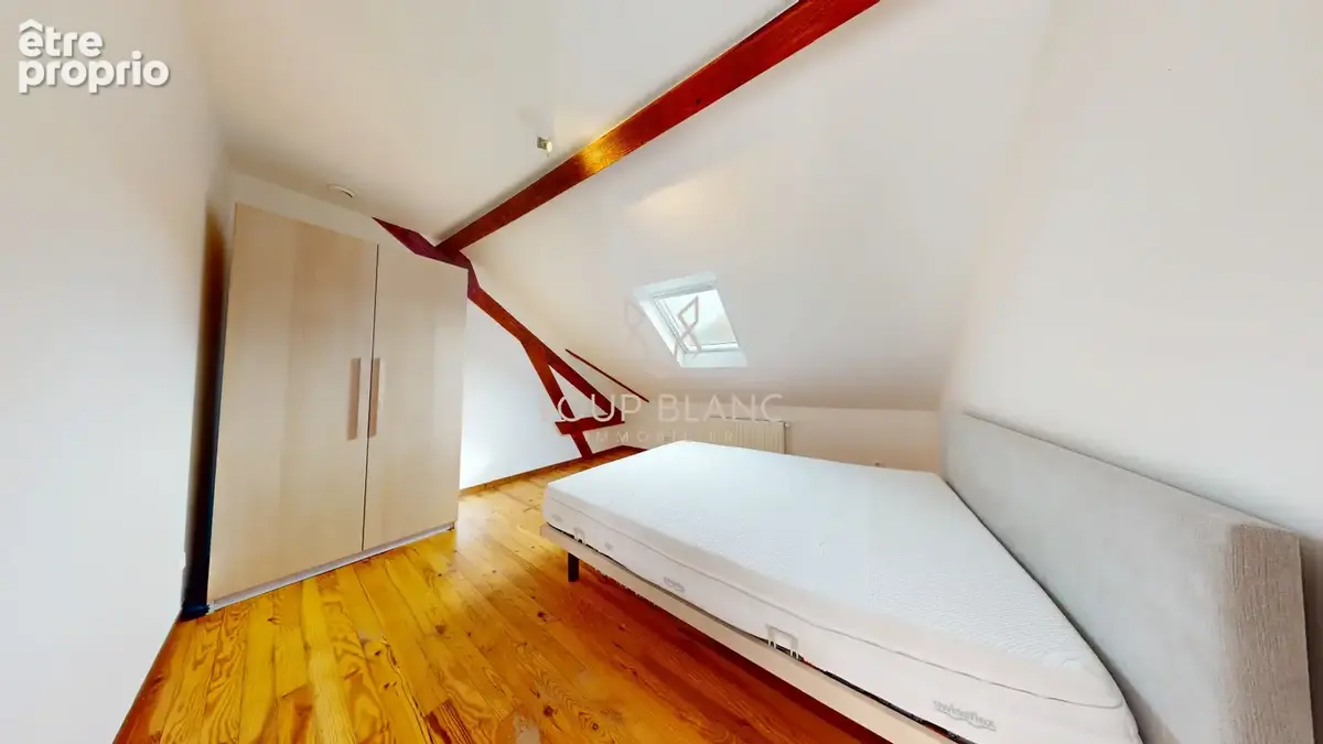Appartement avec vue exceptionnelle sur l’Étang des Forges   2e et dernier étage   Offemont - photo 9