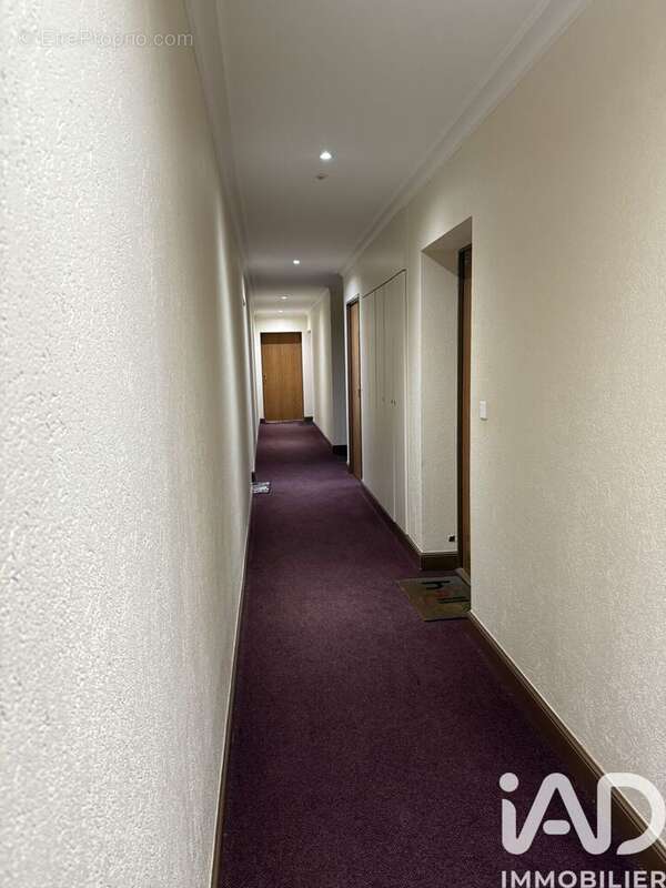 Photo 8 - Appartement à LIVRY-GARGAN