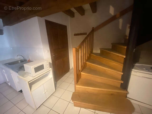 Maison à MARINGUES