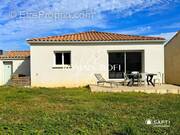 Photo 1 - Maison à SAUZET