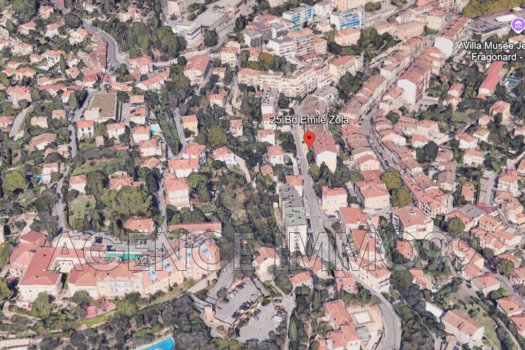 Parking à GRASSE