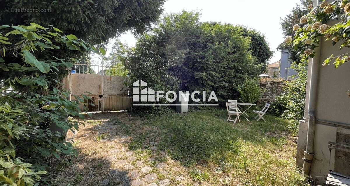 Maison à BOURG-LA-REINE