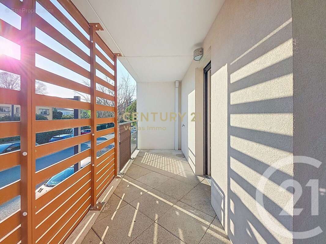 Appartement à SAINT-JEAN-DE-VEDAS