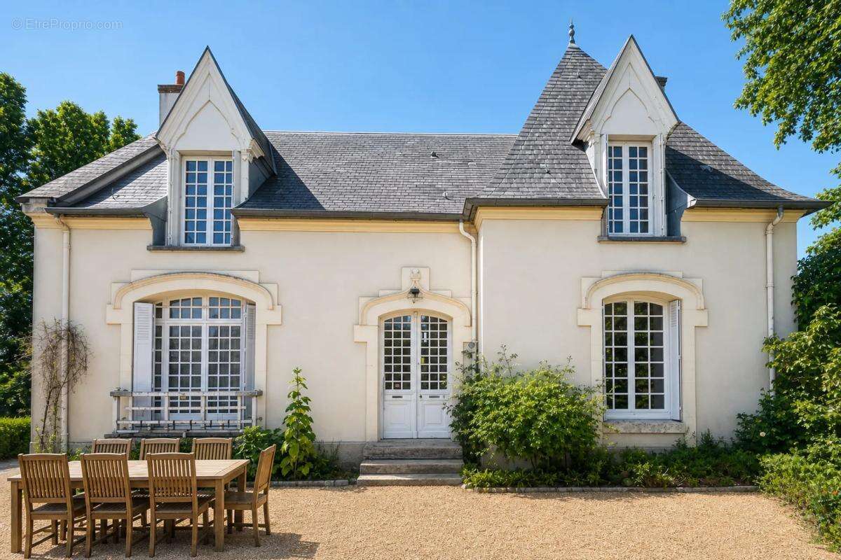 Maison de 7 pièces de 186 m² à Beauce la Romaine - photo 12