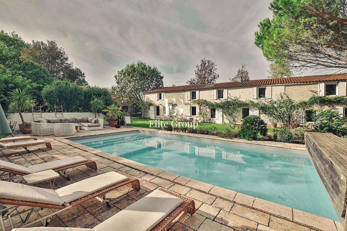 Maison à LA ROCHELLE