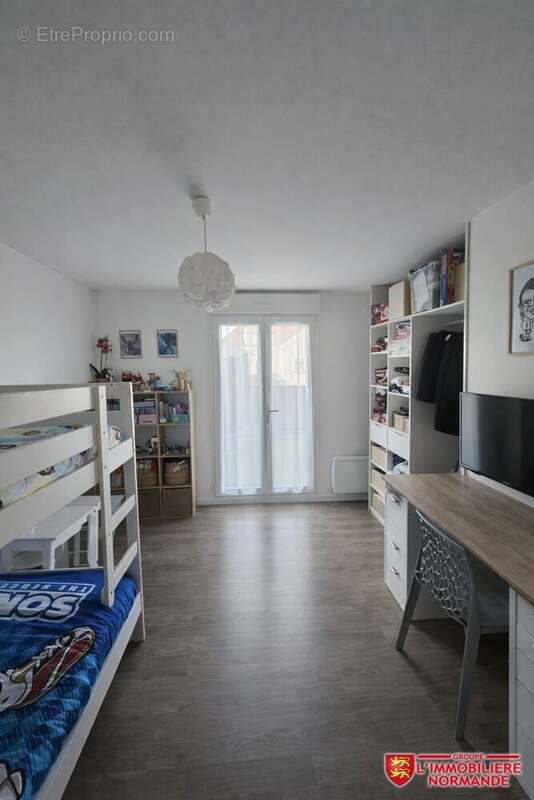 Appartement à BONNIERES-SUR-SEINE