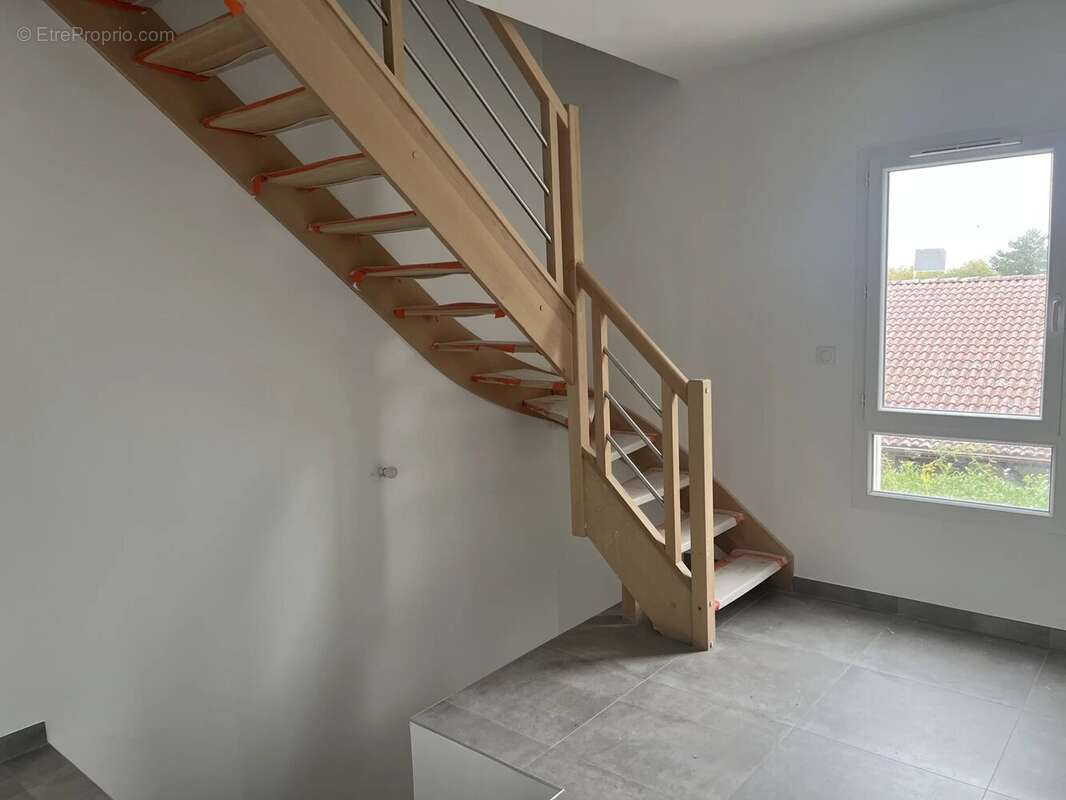 Maison à SAINT-ROMANS