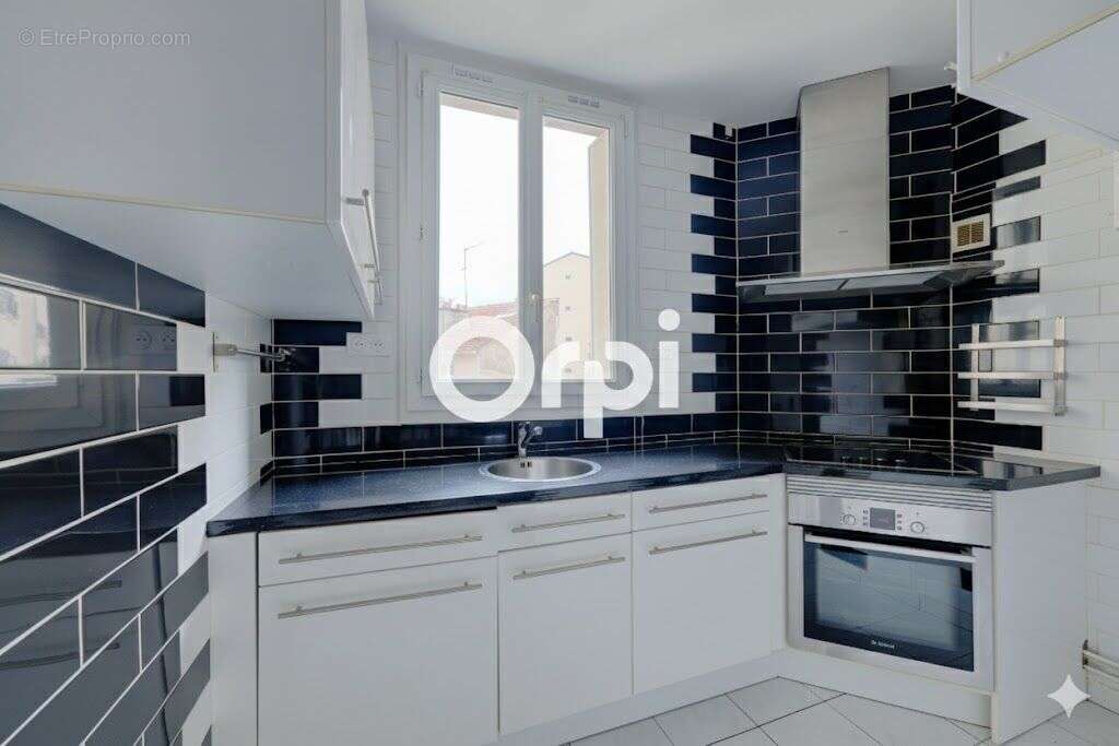 Appartement à VILLEMOMBLE