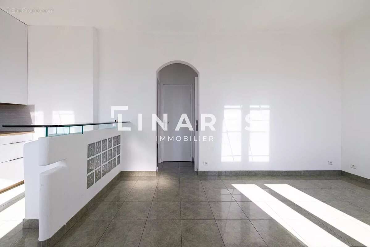 Appartement à MARSEILLE-12E