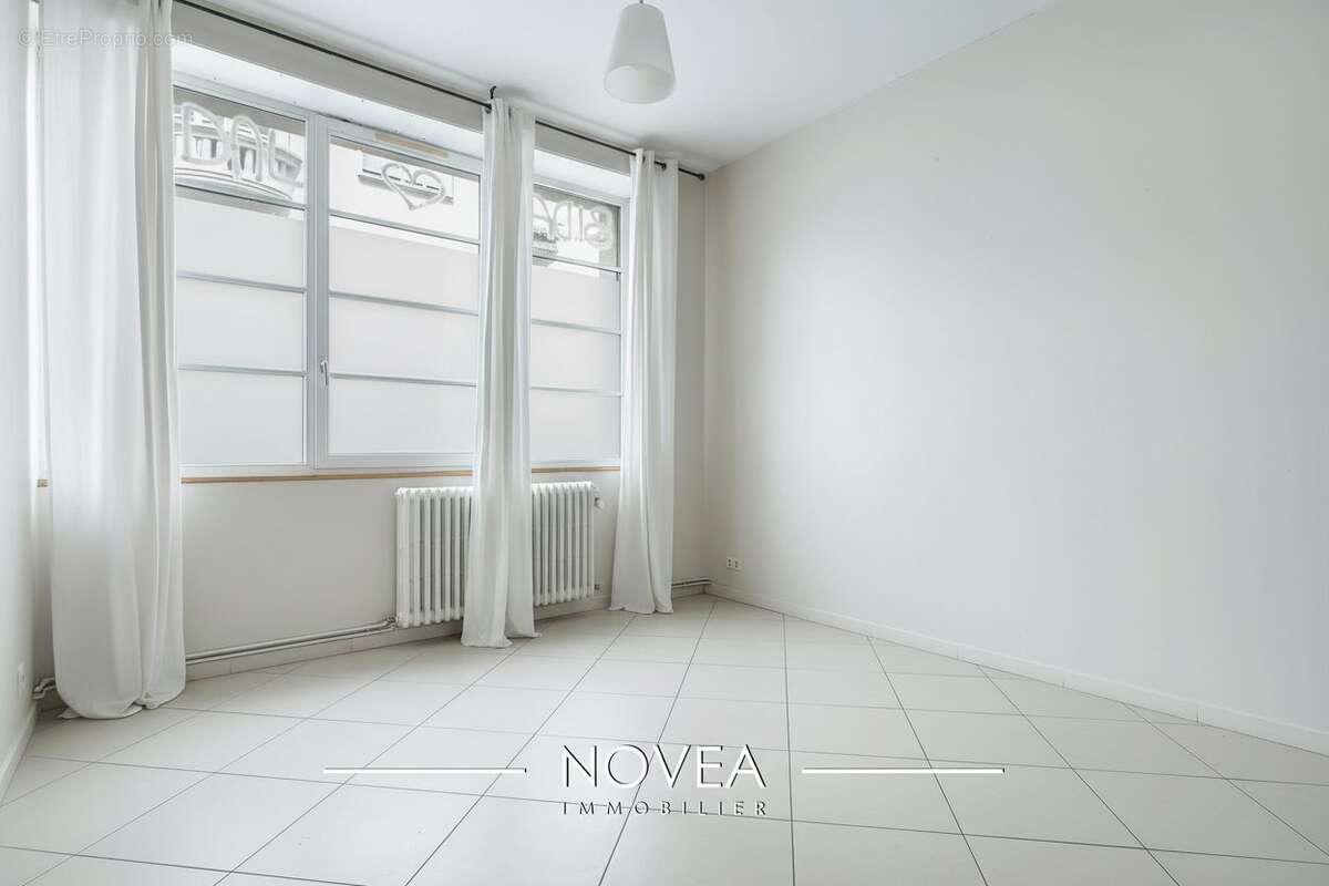 Commerce 46 m² à Lyon-6e  - photo 2