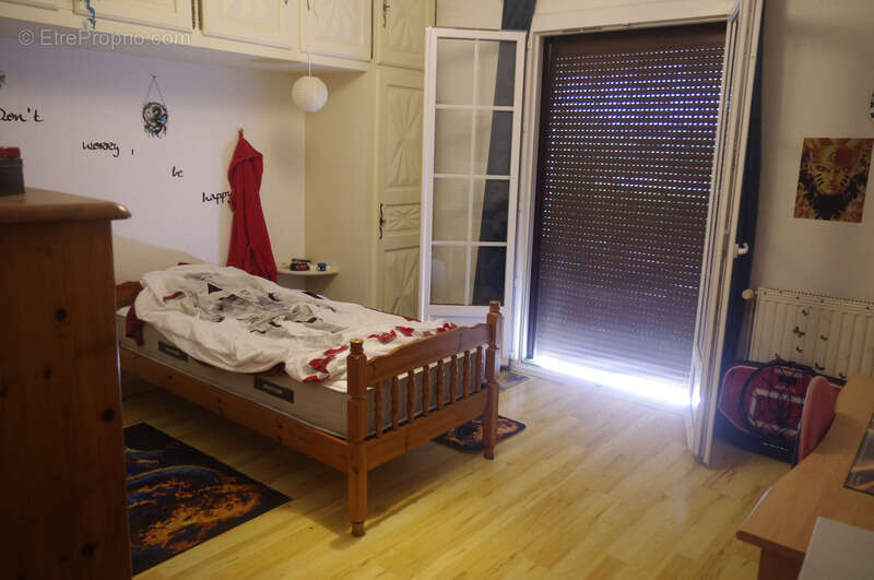 Maison à vendre PESSAN de 6 pièces, 4 chambres, terrain  et garage double - photo 7