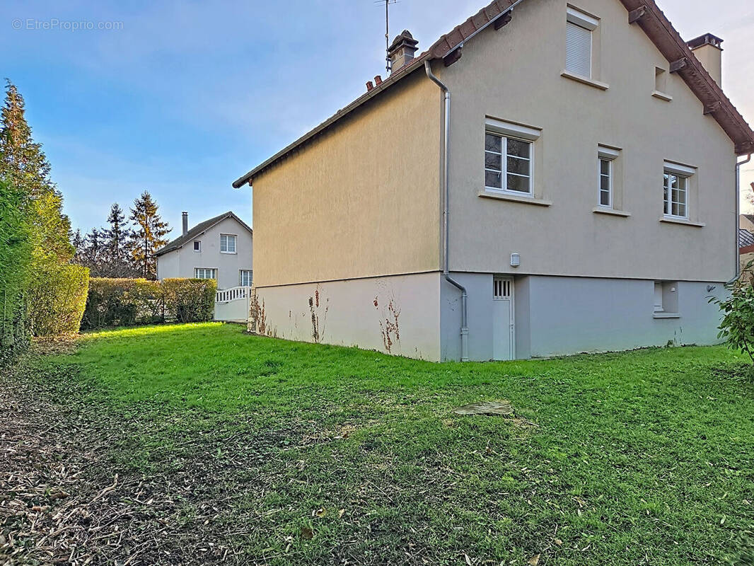 Maison à CHATILLON