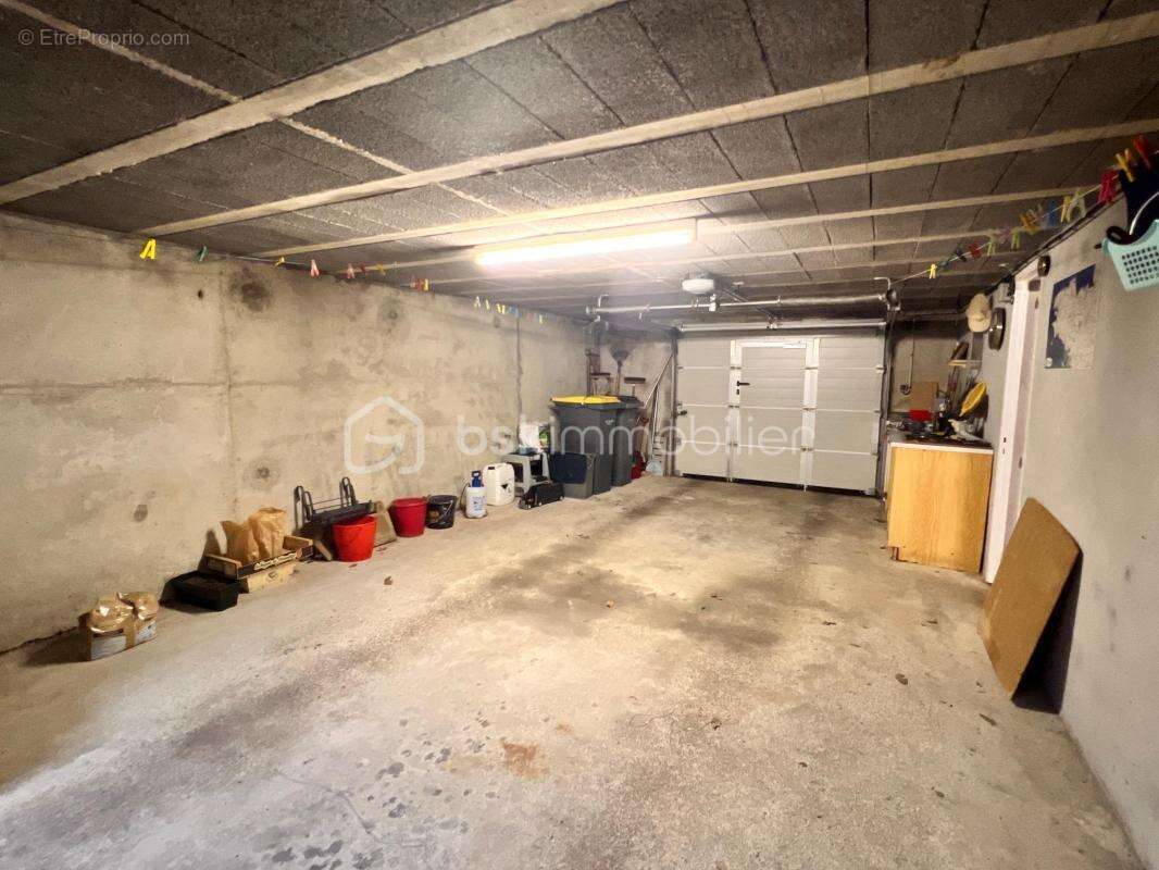 Maison familiale 4 chambres – 118 m² habitables – Sous-sol complet de 87 m² – En impasse, au calme - photo 10