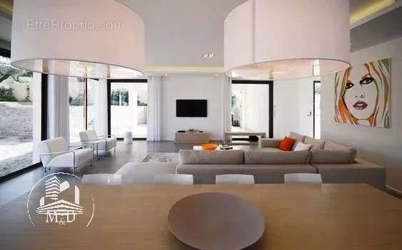 Maison à CASTELGINEST