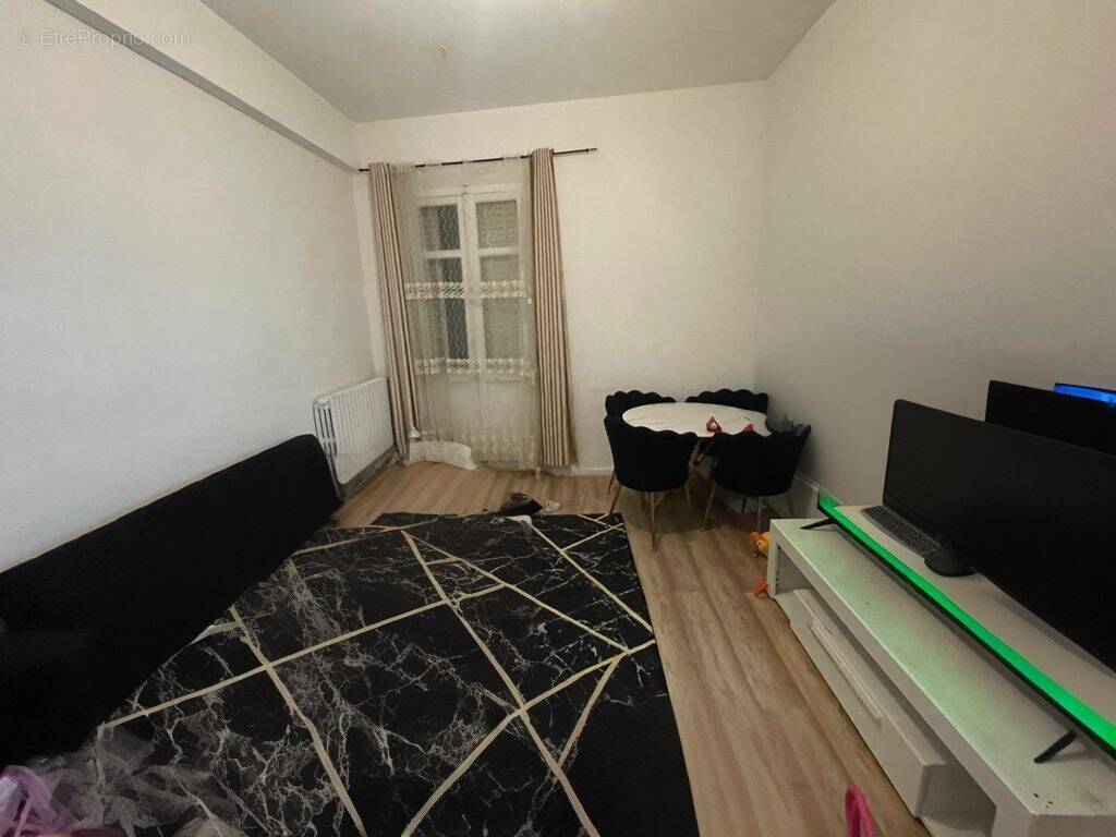 Appartement à BEZIERS