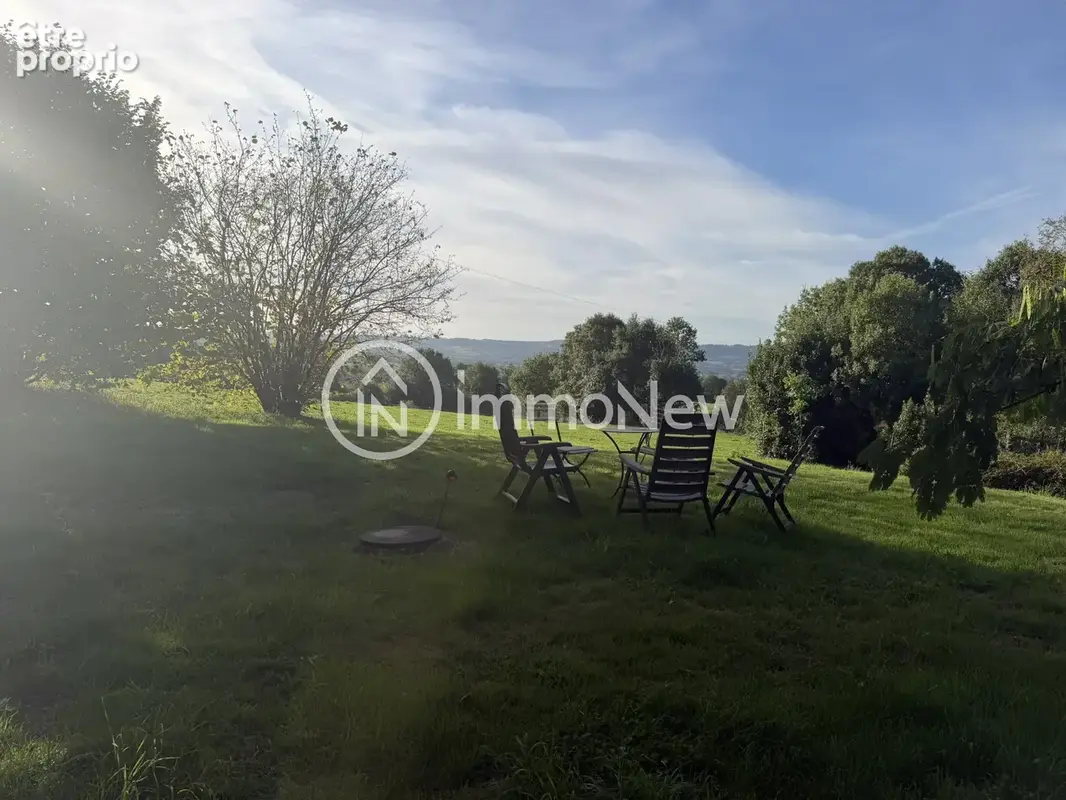 Belle propriete avec 2 gites au calme sur terrain de 6000 m2 environ - photo 34