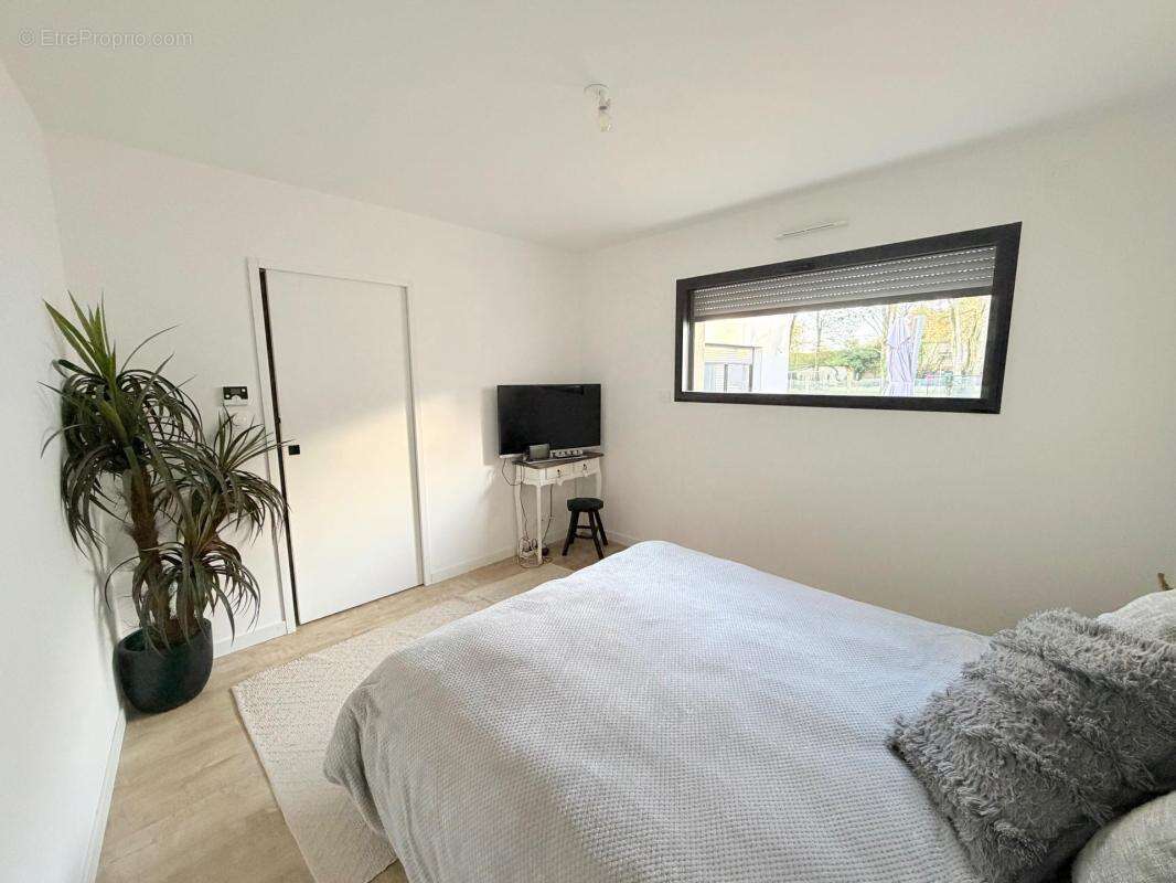 Maison d'exception plain-pied, Cholet, 130m², 6 pièces - photo 5