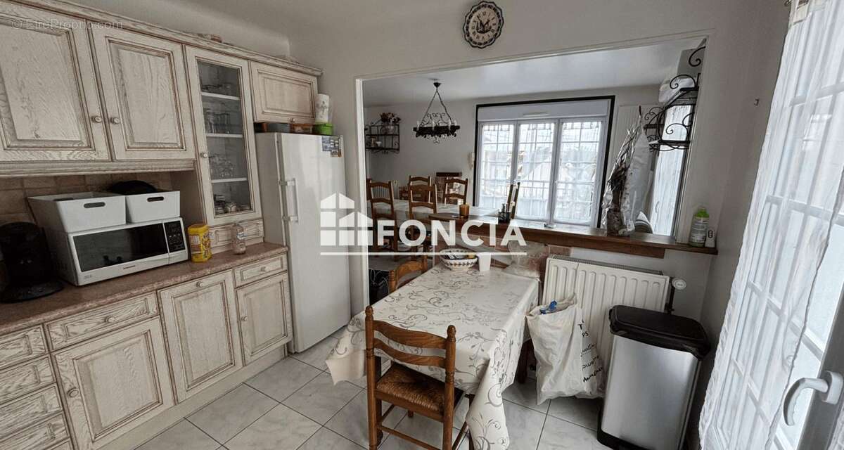 Maison à SAVIGNY-SUR-ORGE