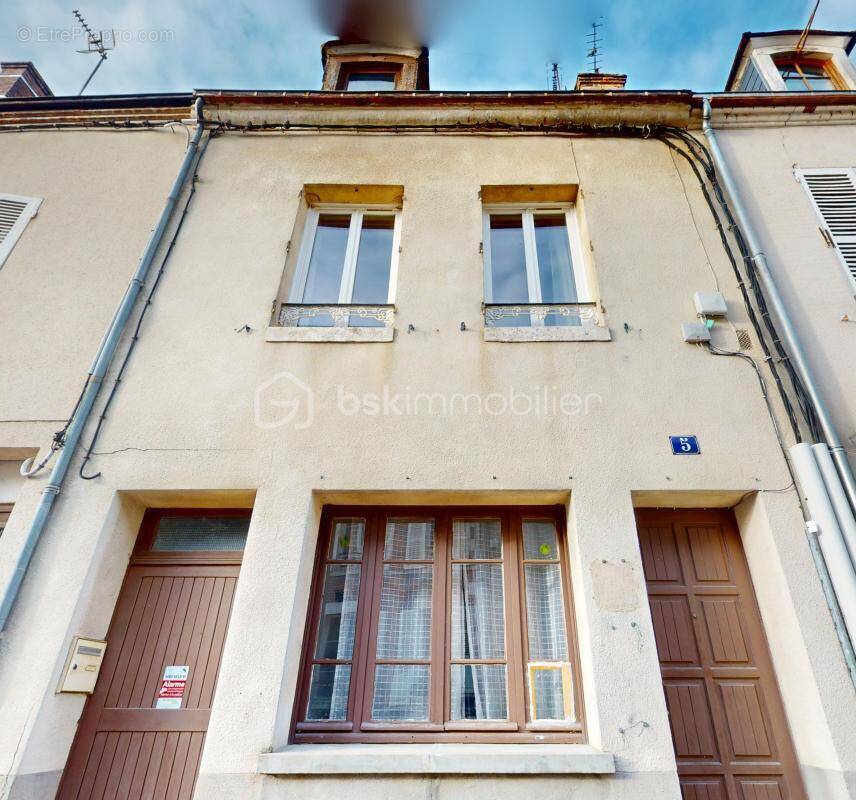 Maison à CHATILLON-COLIGNY