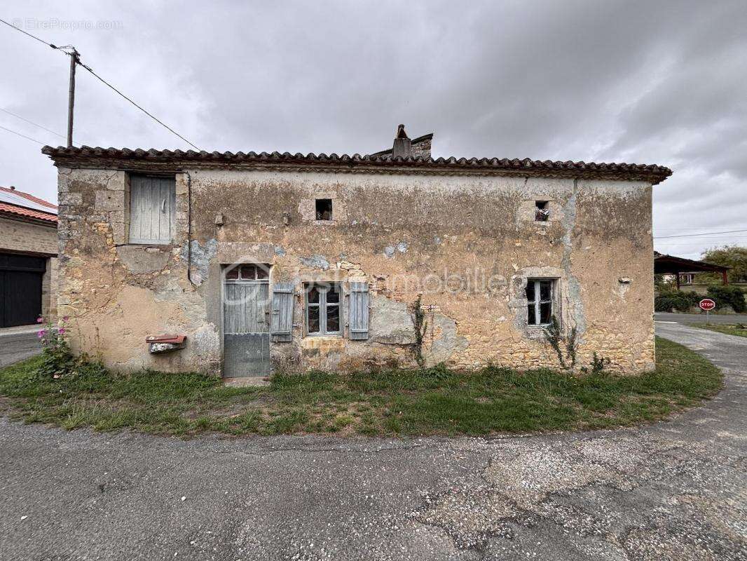 Maison en pierre 168m2 + Dépendances – Val-de-Bonnieure - photo 19