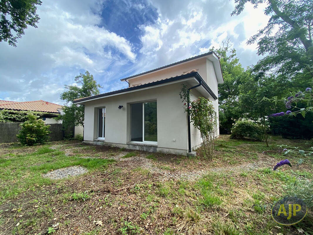 Maison 3 chambres avec Jardin - photo 12