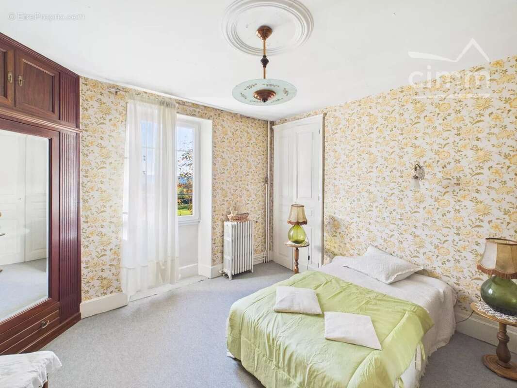 Maison à COLOMBE