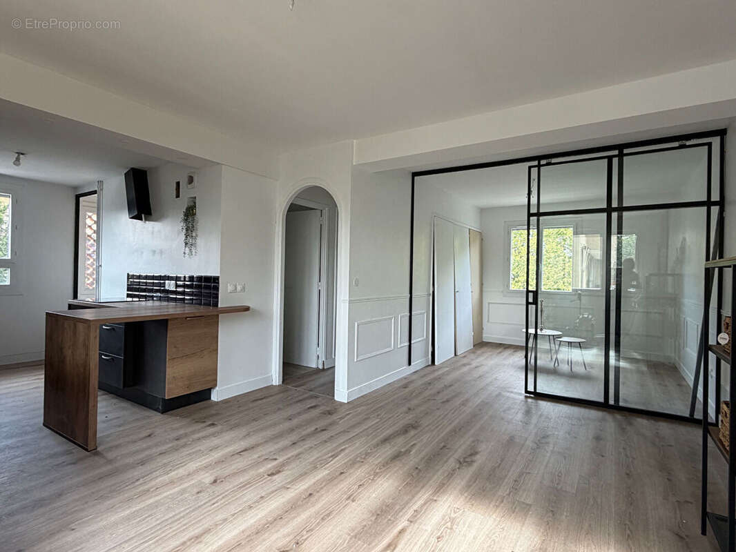Appartement Evreux 2 pièce(s) 55.60 m2 - photo 2