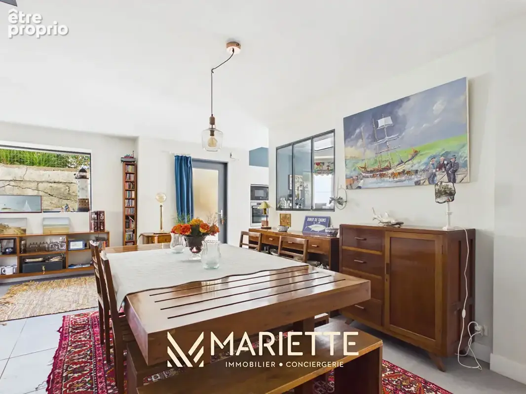 "ARVAG", Concarneau Le Passage Maison de 220 m² avec jardin clos au calme - photo 7