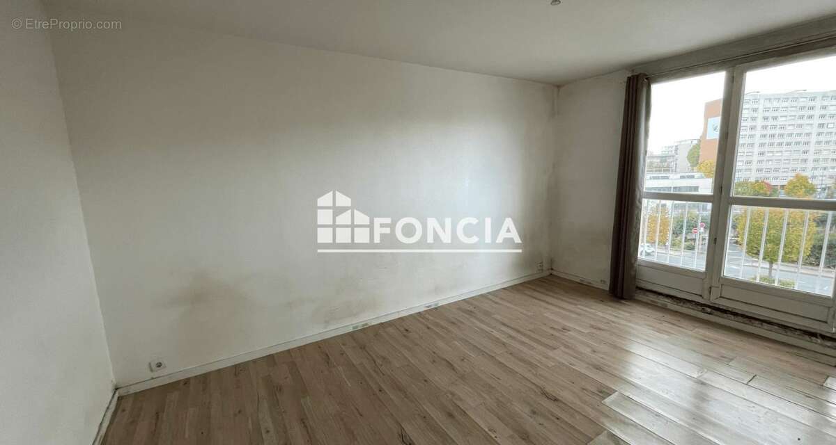 Appartement à GARGES-LES-GONESSE