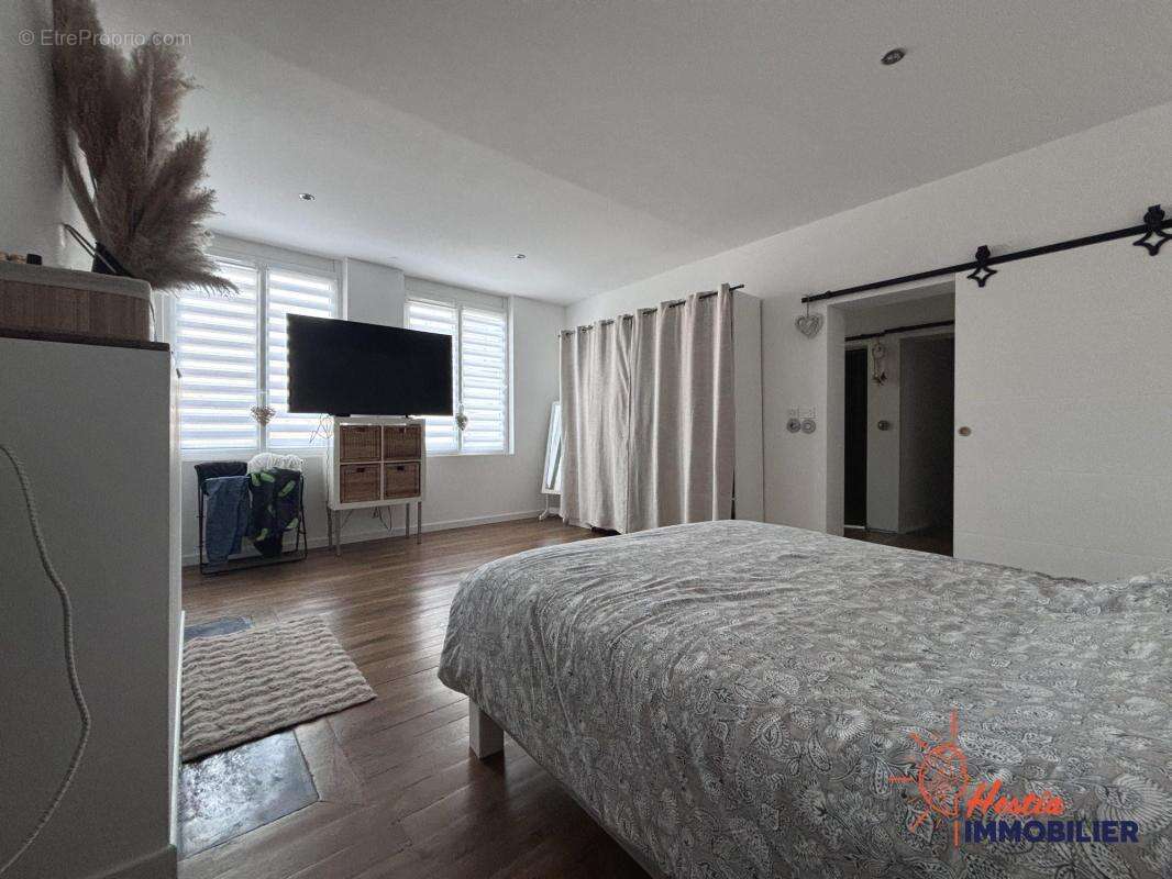 Maison à SAINTE-MENEHOULD