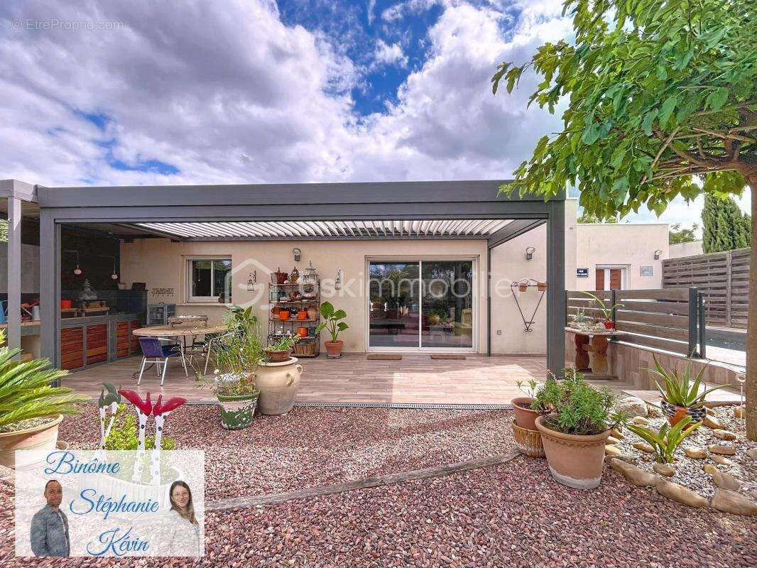 Maison à COURNONSEC