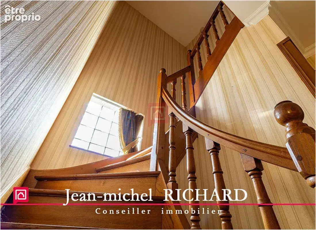 Maison  8 pièce(s) 230 m2 - photo 8