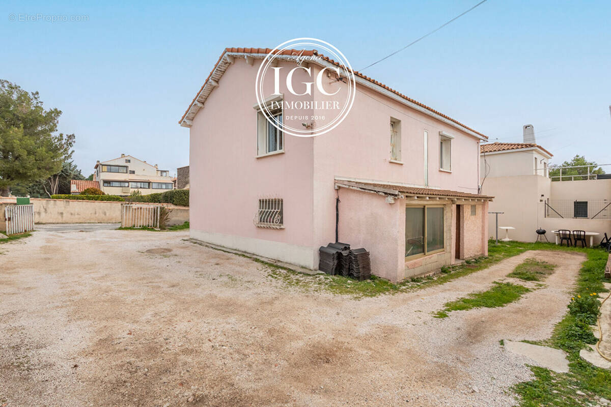 Maison à SAUSSET-LES-PINS