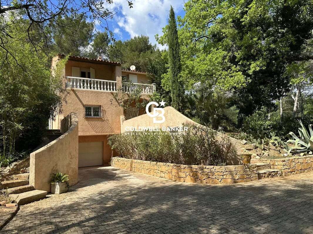 Maison à CALLAS