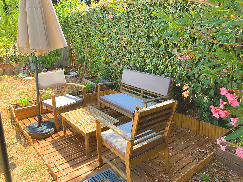 Maison à MONTELIMAR