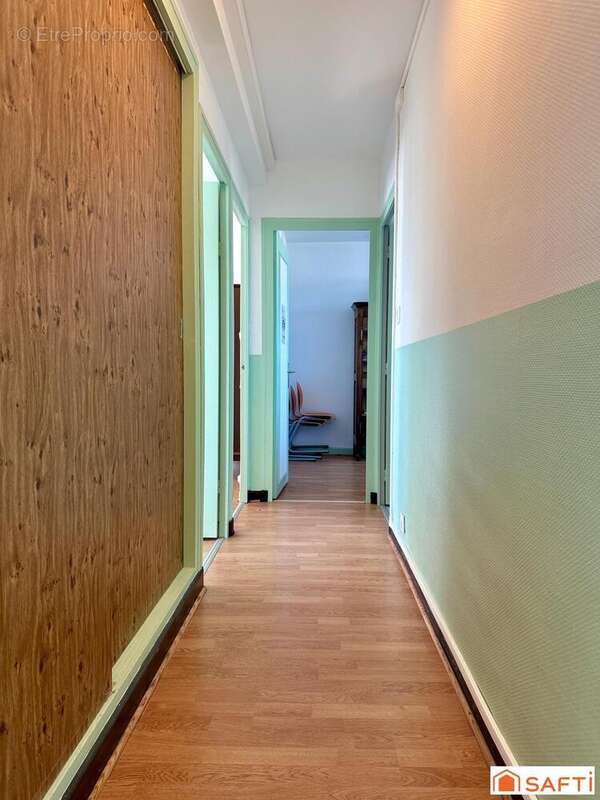 Photo 6 - Appartement à VARENNES-VAUZELLES