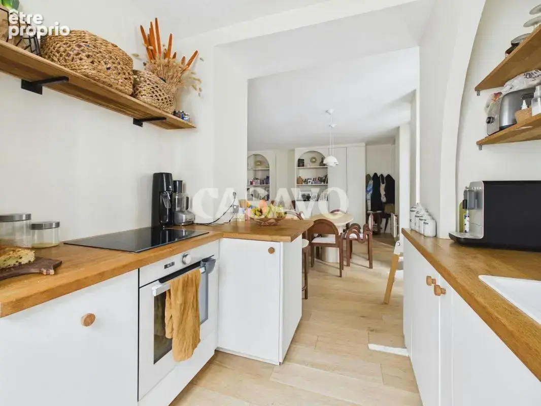 Vente Appartement 4 pièces de 65m² - 75010 Paris - photo 7