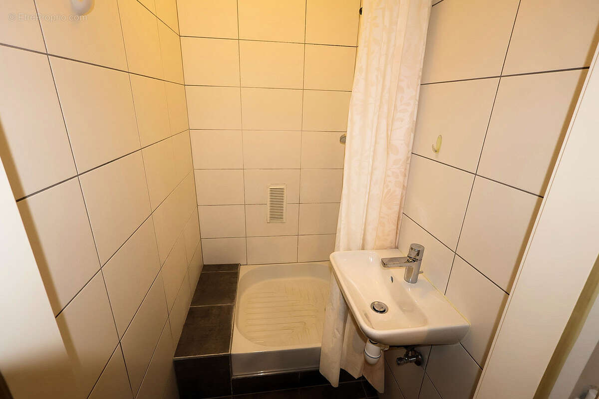 Saint-louis proche frontière appartement 5 pièces de 112 m2 avec grand balcon - photo 13