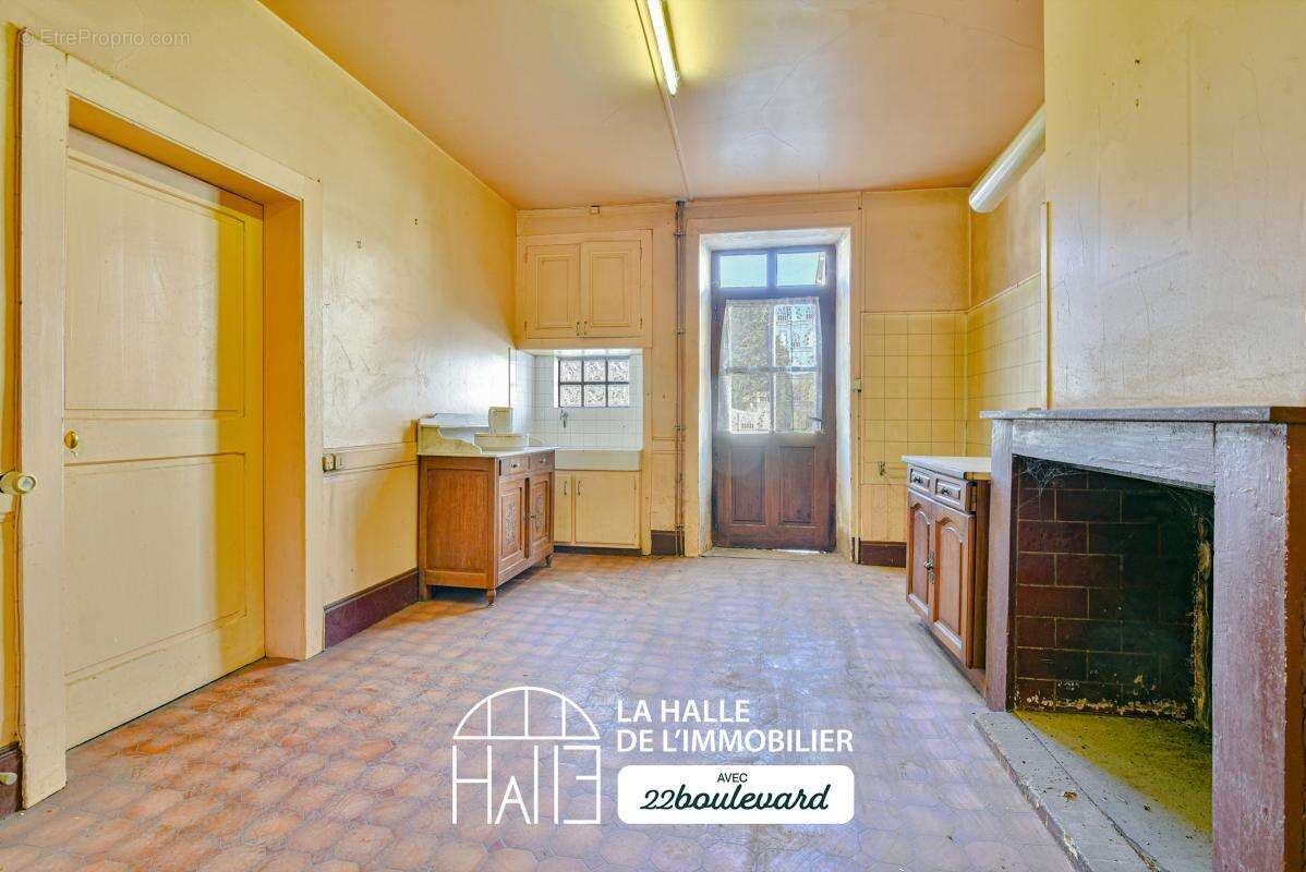 Maison à SEREILHAC