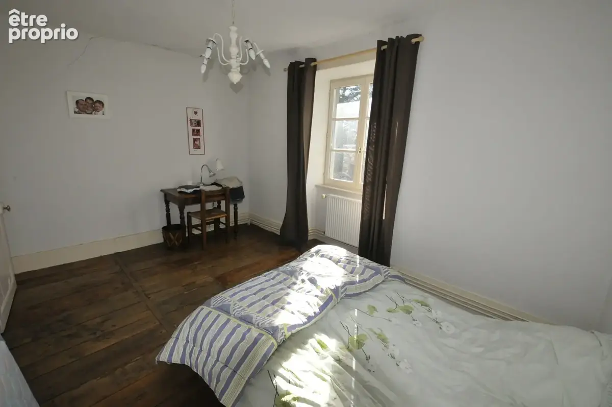 Maison de Maitre au coeur du Village de Pierre-Buffière - photo 20