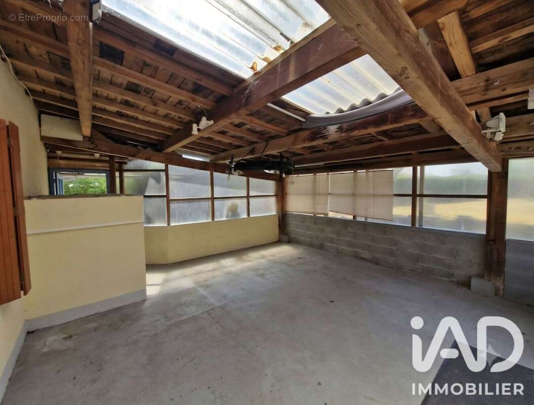 Maison 173 m² à Exideuil  - photo 6