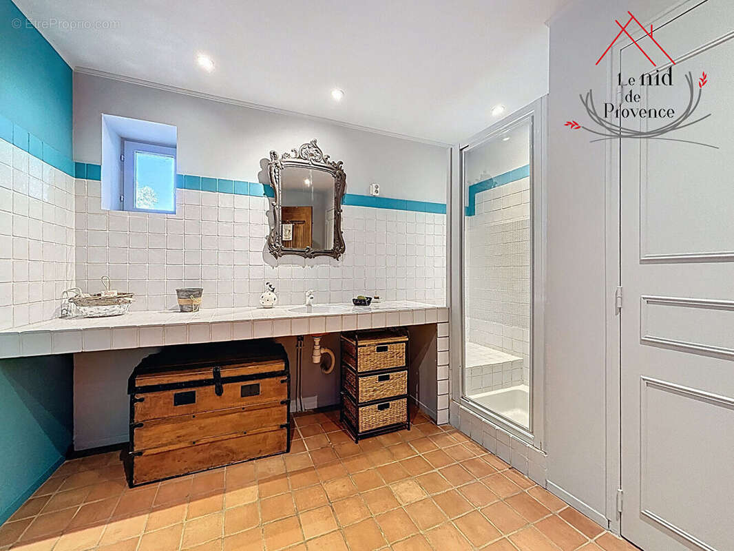 Maison à JONQUIERES