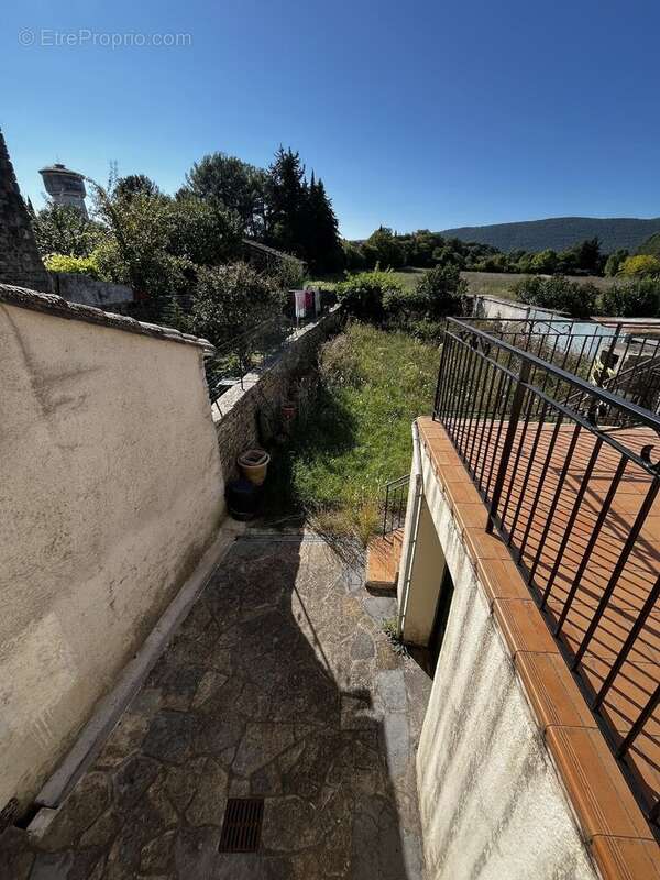 Maison à POMPIGNAN