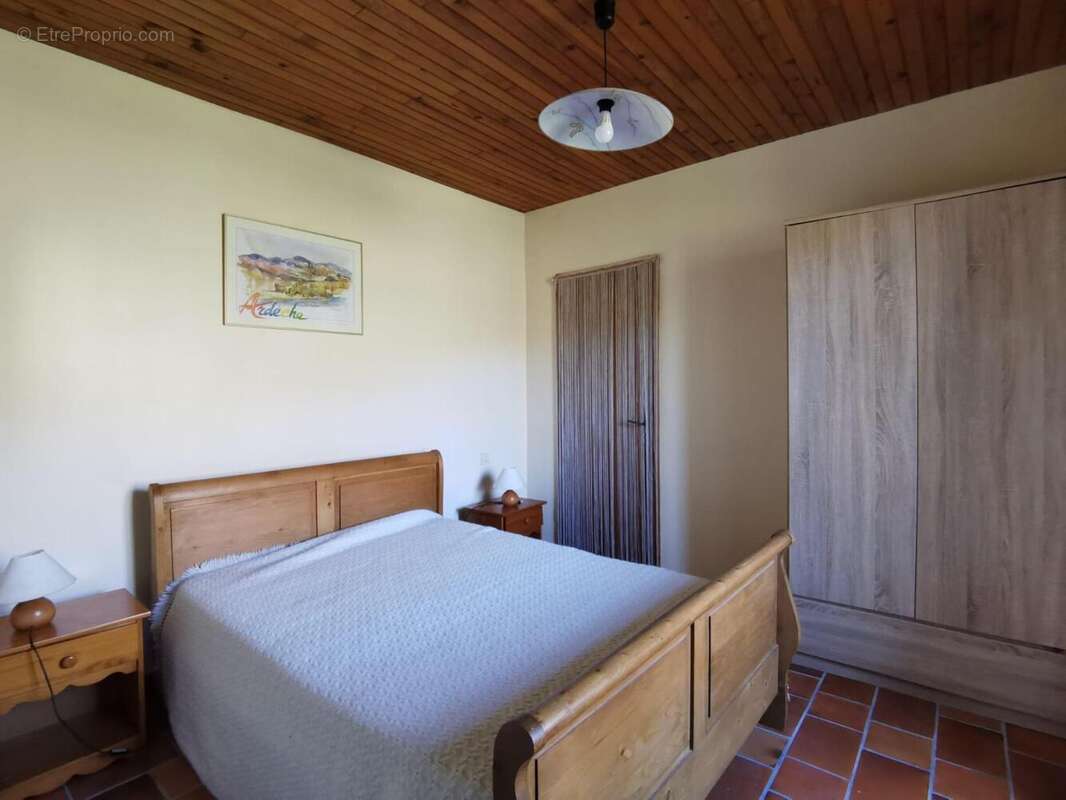  - Maison à LA SOUCHE