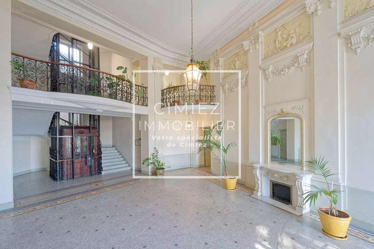 Appartement à NICE