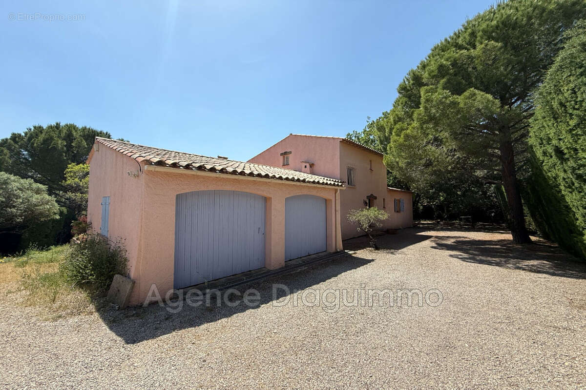 Maison à DRAGUIGNAN