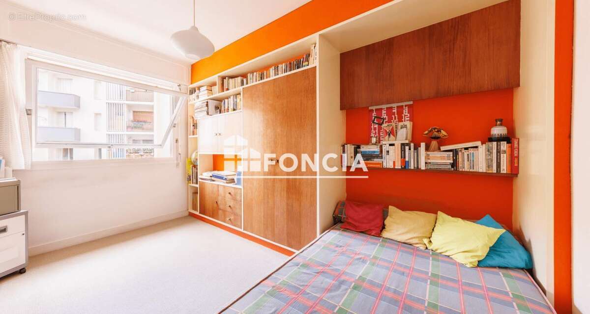 SALINS - 168m2 - 5 chambres- 2 parkings - photo 7