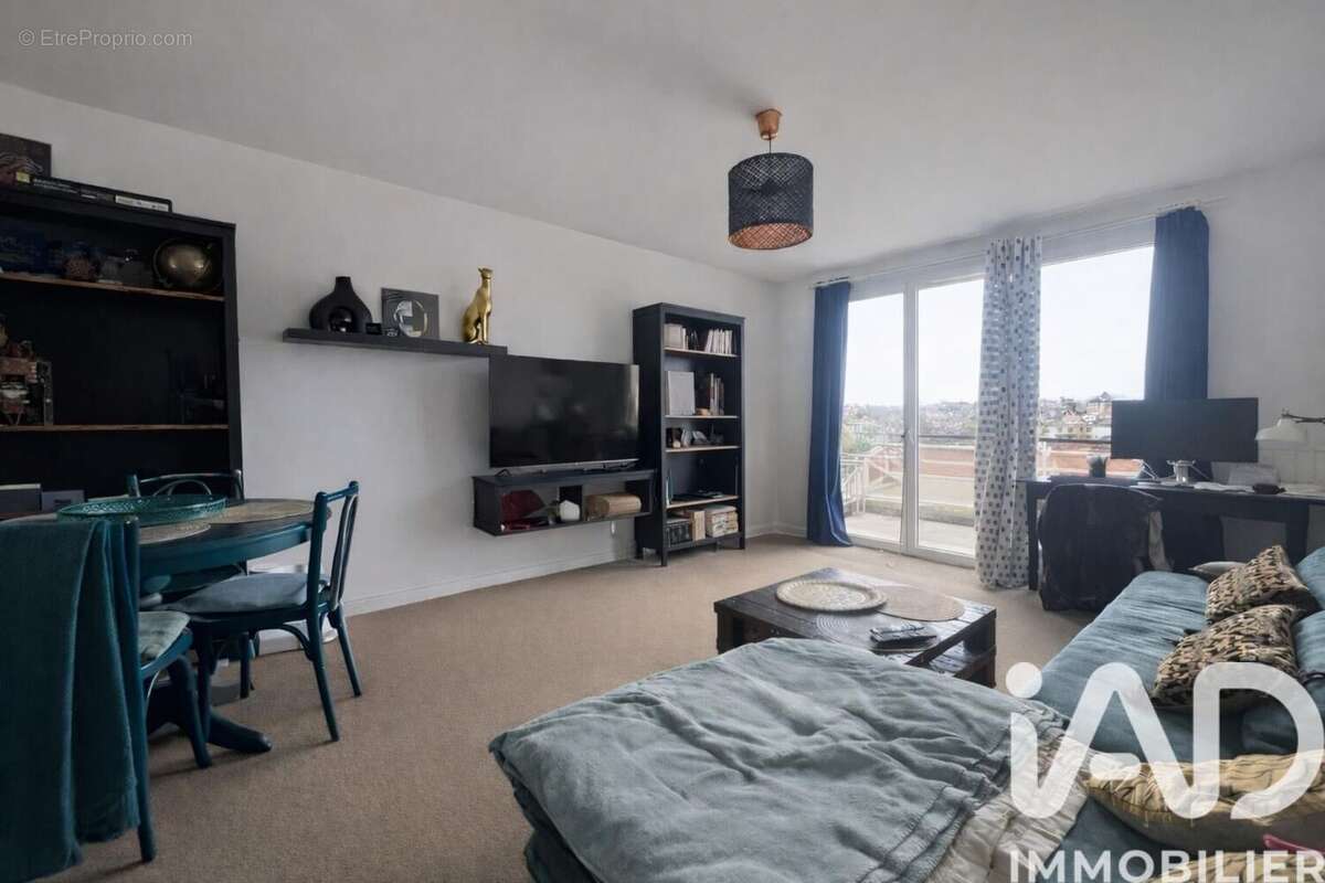 Photo 3 - Appartement à CORBEIL-ESSONNES