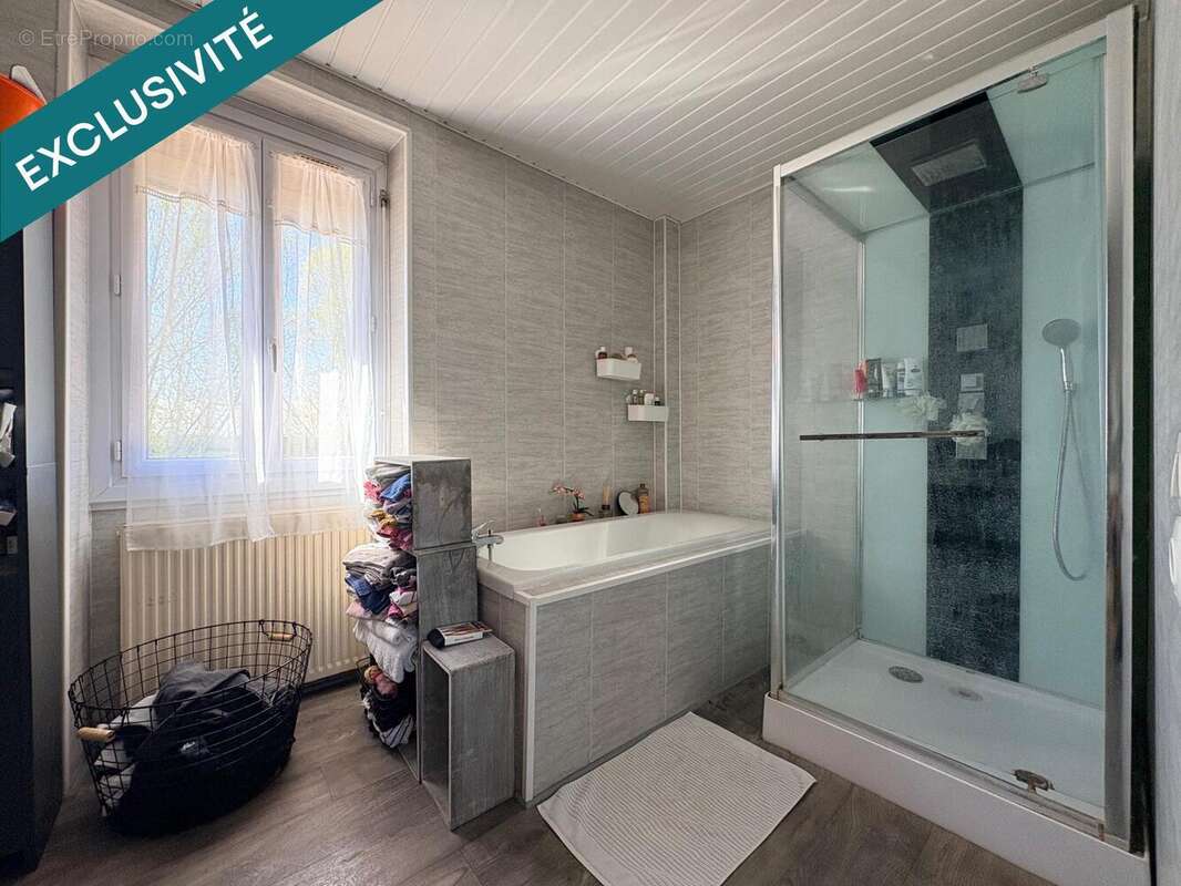 Photo 9 - Maison à PALINGES