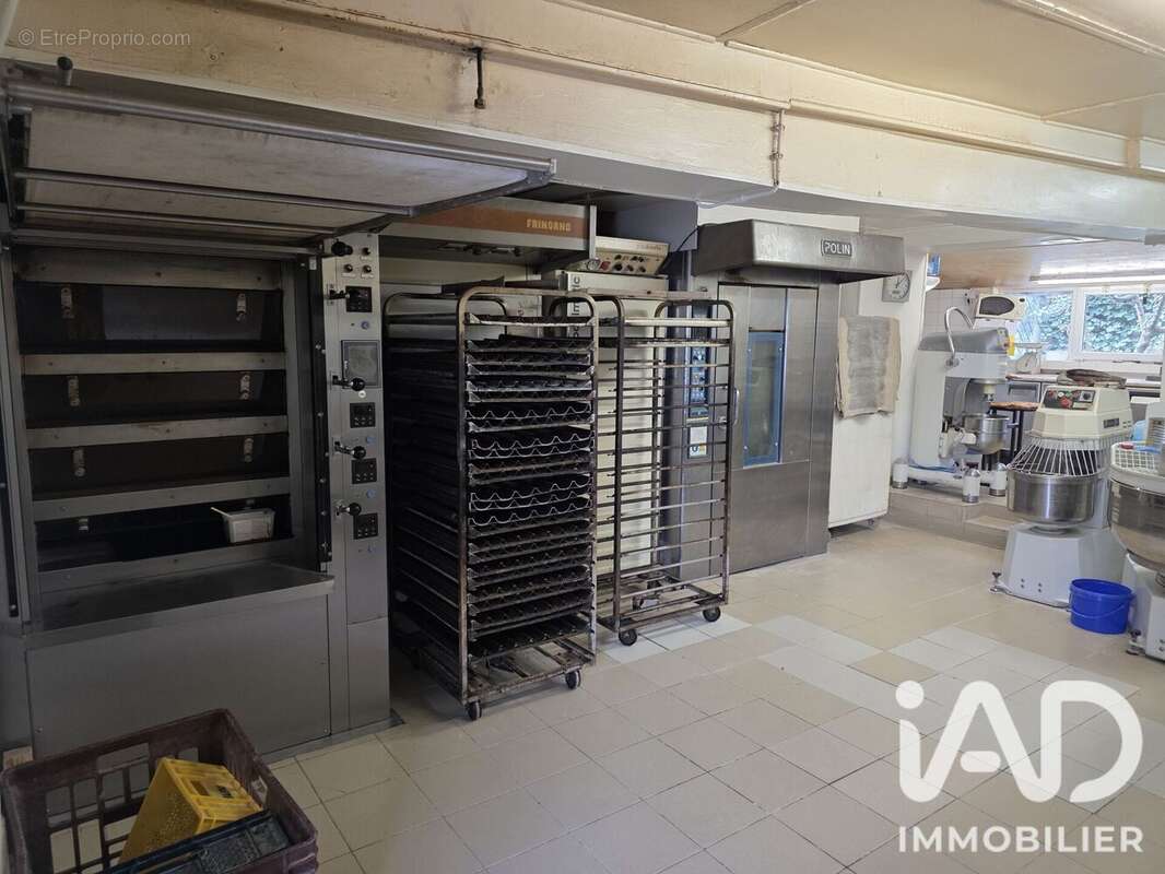 Commerce 158 m² à Oucques  - photo 5